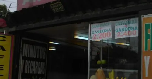 CAFETERIA Y FRUTERIA LA LIBRE ALTERNATIVA CAFETERIA Y FRUTERIA LA LIBRE ALTERNATIVA